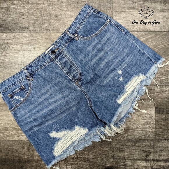 Amaryllis Pants - Amaryllis Distressed Denim Mini Shorts Size 12